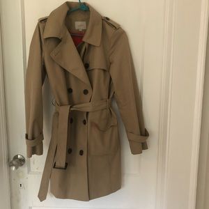 LOFT size 4 khaki trench coat excellent condition